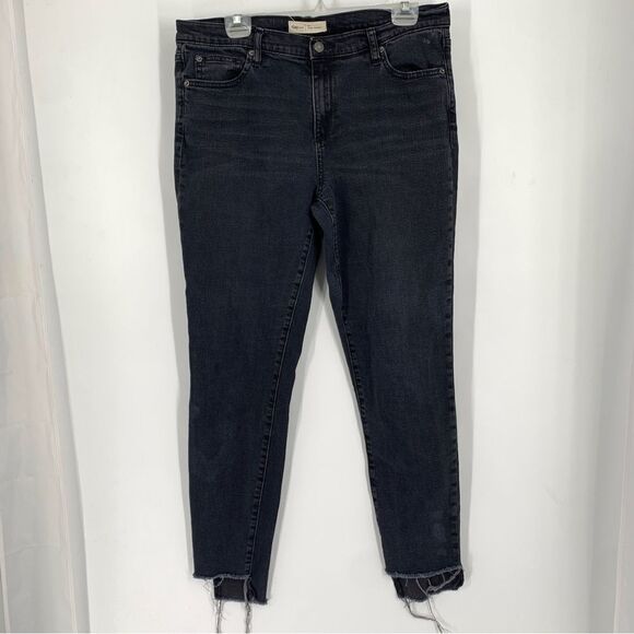 GAP True Skinny Black 32Tall Hi rise Raw Hem SKinny Jeans - Picture 1 of 9